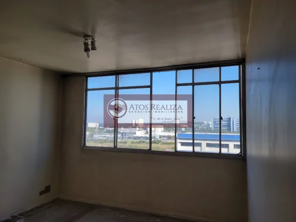 Imagem Vendo Oportunidade em Santo Amaro, Apartamento Espaçoso de 83m², 3 dormitórios, 1 vaga de garagem, venda por R$450.000. Oportunidade.
