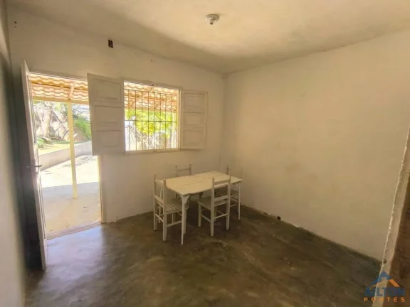 Imagem Casa Linear com 2 Quartos à Venda no Bairro Perocão - Guarapari/ES