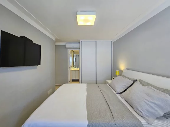 Imagem Apartamento com 3 dormitórios à venda, 109 m por R$ 3.200.000,00 - Riviera