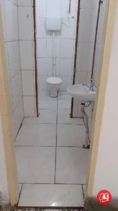 Imagem Loja de 180m² em grande avenida com grande fluxo - Esquina Farrapos