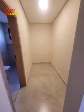 Imagem Casa de alto padrão em condomínio à venda em Ribeirão Preto-SP: 3 quartos, 3 suítes, 1 sala, 5 banheiros, 4 vagas de garagem, 182m².