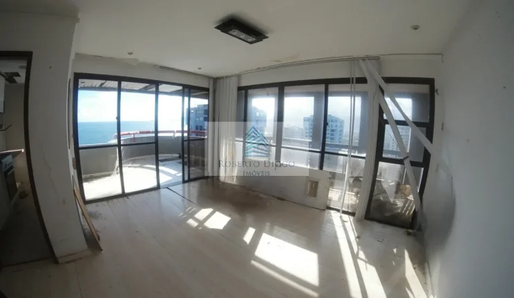 Imagem Imperdível: Cobertura à venda na Barra da Tijuca, Rio de Janeiro - 1 quarto, 1 sala, 2 banheiros, 2 vagas, 103m²