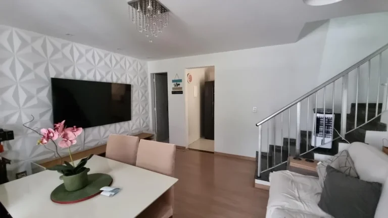 Imagem Casa para Venda em Rio de Janeiro, RAMOS, 2 dormitórios, 2 suítes, 3 banheiros, 1 vaga