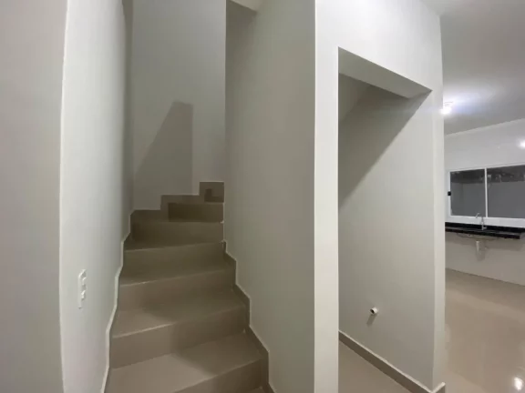 Imagem Casa Sobrado à venda na Vila Aparecida!