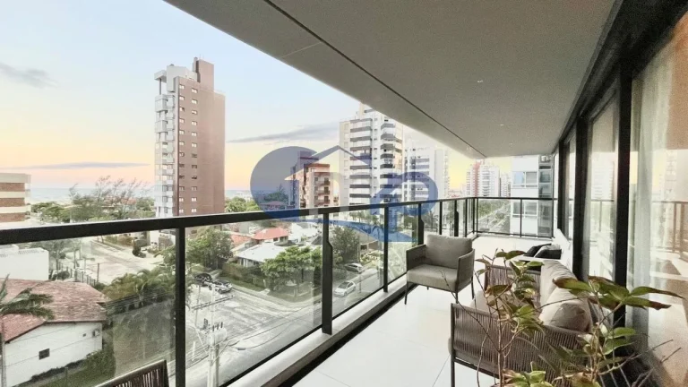 Imagem Apartamento á venda com 4 suítes na Praia Grande em Torres/RS