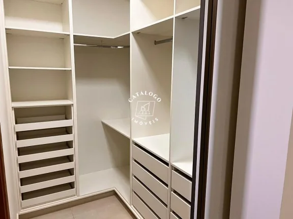 Imagem Casa em Condomínio a Venda no bairro Jardim Valencia - Ribeirão Preto, SP