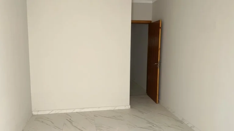 Imagem Casa para Venda em Atibaia, Jardim Brogota, 3 dormitórios, 2 suítes, 3 banheiros, 2 vagas