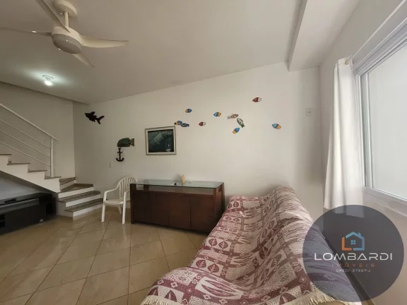 Imagem Apartamento triplex no Itaguá a poucos passos da orla!!