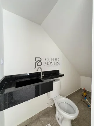 Imagem Casa Triplex de 2 dormitórios com suítes no bairro Tupi - Praia Grande