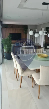Imagem Apartamento de luxo na Vila Mariana: 3 quartos, 3 suítes, 2 salas, 5 banheiros, 3 vagas de garagem, 157 m². Venha conferir!