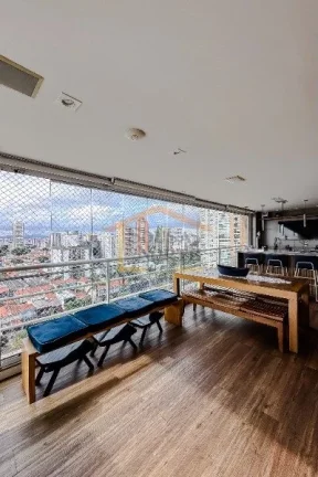 Imagem Apartamento de 227 m², com 3 dormitórios, sendo 3 suítes, sendo a master com banheira, escritóri...