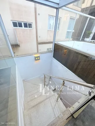 Imagem Casa Alto Padrão para Temporada em Porto Belo, pereque, 5 dormitórios, 4 suítes, 5 banheiros, 2 vagas