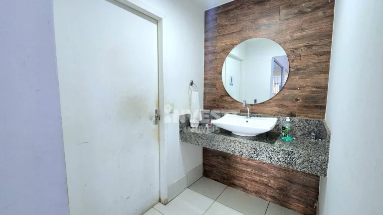 Imagem Sala comercial / ponto comercial / sobreloja - Jardim América - Goiânia/GO