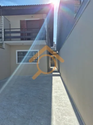 Imagem Casa reformada na Vila Arriete: 3 quartos, 1 suíte, 2 salas, 2 banheiros, 2 vagas - 118,00 m² em São Paulo-SP.