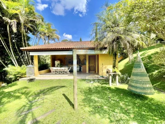 Imagem Casa em Condomínio a Venda no bairro Granja Viana - Carapicuíba, SP