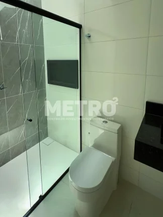Imagem Casa à venda no Vale Dourado com 3 quartos sendo duas suítes, PETROLINA - PE