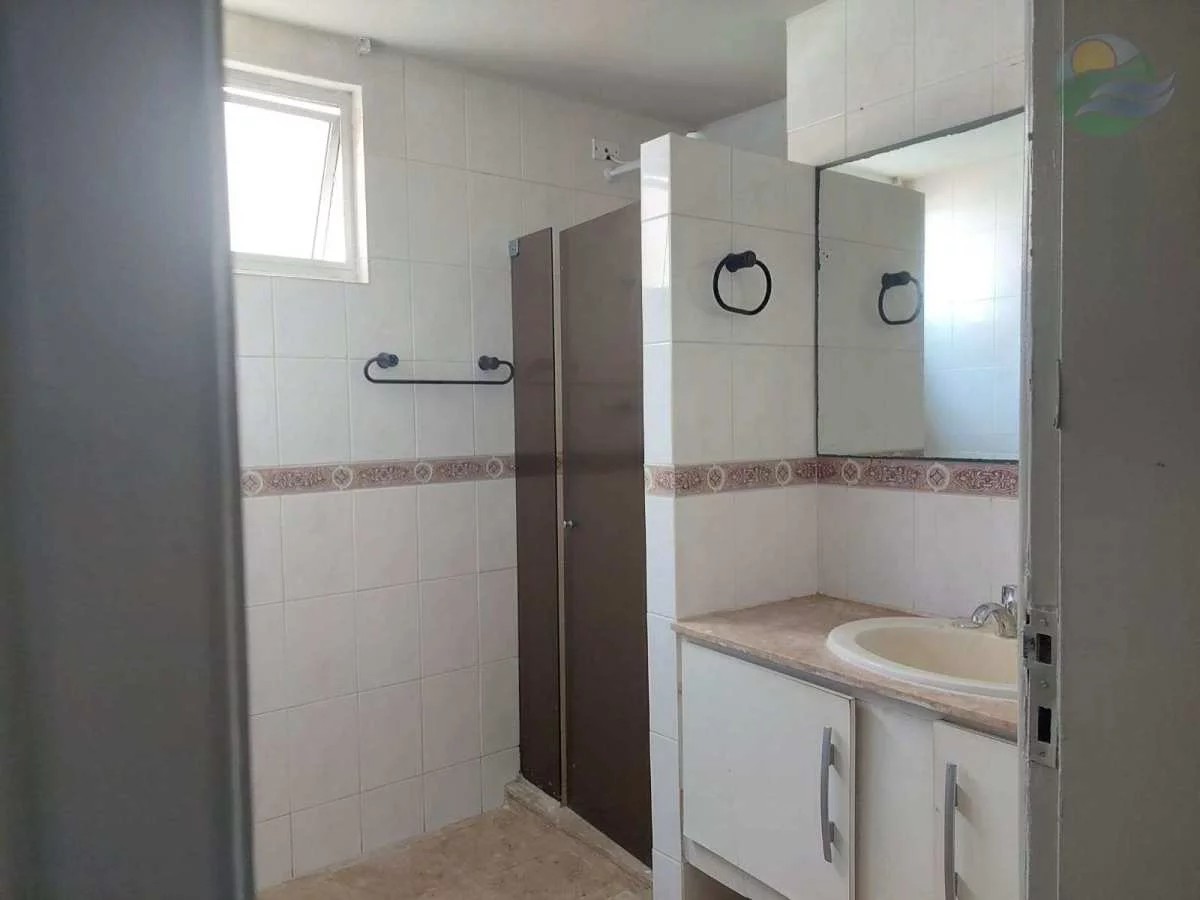 Imagem Apartamento 4 quartos, Frente mar, à venda na Av. Boa Viagem, Recife.