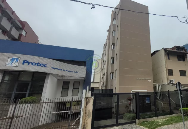 Imagem Apartamento duplex com um quarto e mezanino, garag