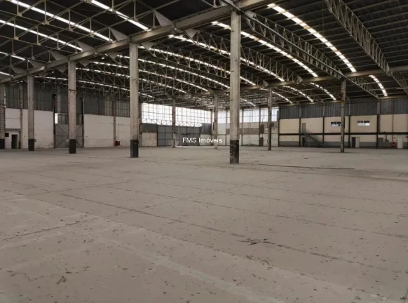 Imagem Galpão com 7500m2 em Barueri