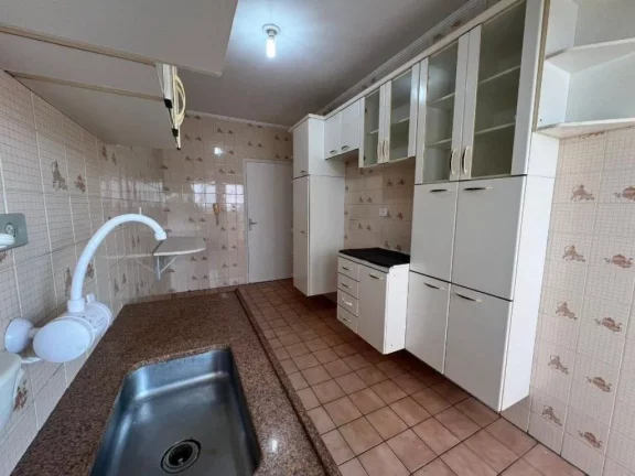 Imagem Apartamento à Venda em Guilhermina, Praia Grande - SP