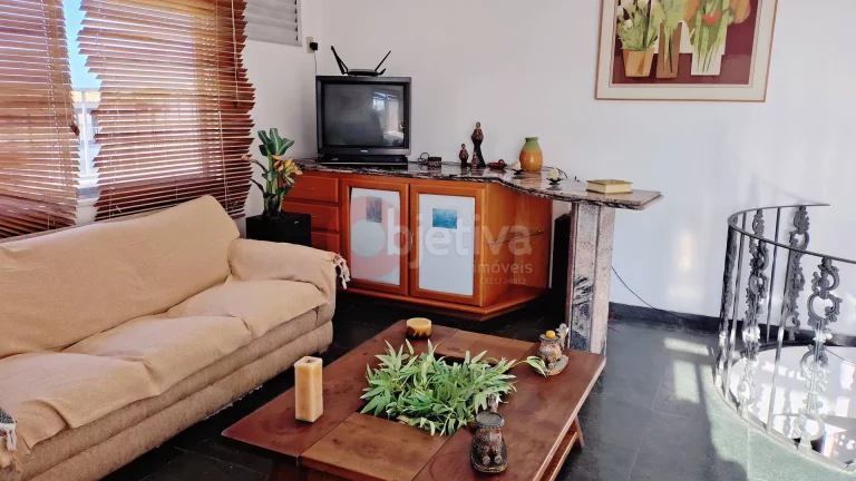 Imagem Cobertura, 5 quartos, 204m², a 50 metros da praia, Algodoal - Cabo Frio