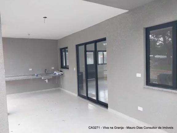 Imagem Casa com 3 dormitórios à venda, 170 m² por R$ 1.250.000,00 - Granja Viana