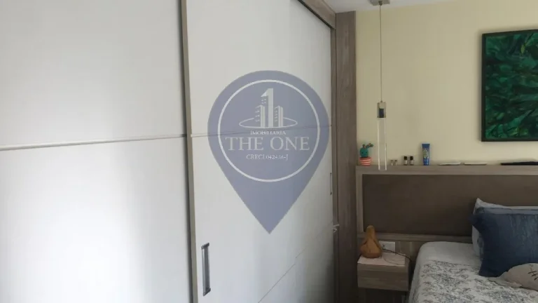 Imagem Apartamento à venda em São Paulo - Aclimação, com 3 suítes, 3 salas e 3 vagas de garagem! Venha conferir!