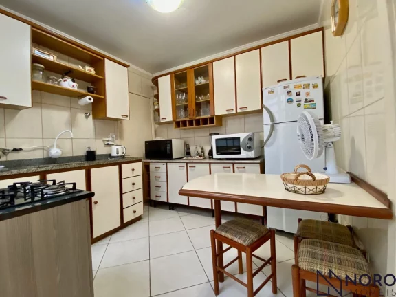 Apartamento 3 dormitórios no Centro de Santa Maria