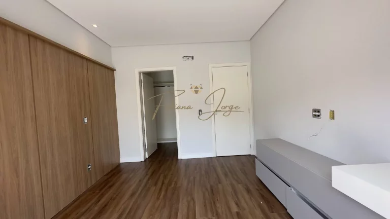 Imagem Casa de Condomínio com 3 Quartos à Venda, 243 m² em Swiss Park - Campinas