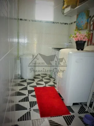 Imagem Casa-Sobreposta-para-Venda-em-Residencial-Village-Santana-Guaratingueta-SP