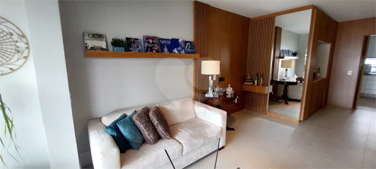 Imagem Apartamento à venda com 3 quartos, sendo 3 suítes, no condomínio Jardim América, São Paulo - SP