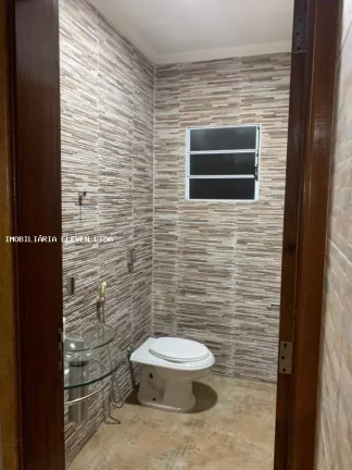 Imagem Sobrado para Venda em Guarulhos / SP no bairro Jardim City