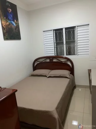 Imagem Casa à venda no Centro de Guimarânia-MG – 2 quartos, suíte e 176m²