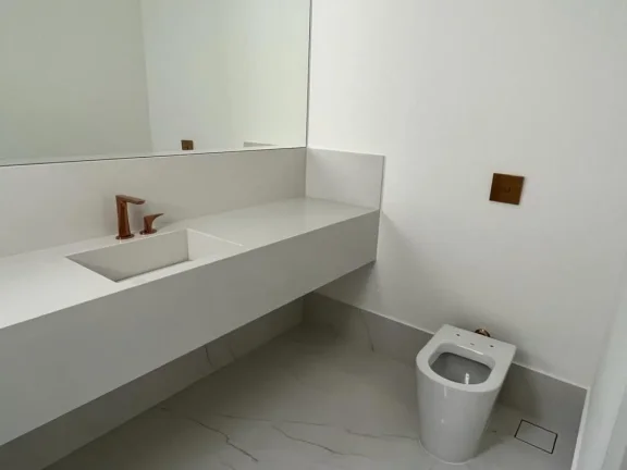 Imagem Casa no TAMBORÉ 1 - 900m²