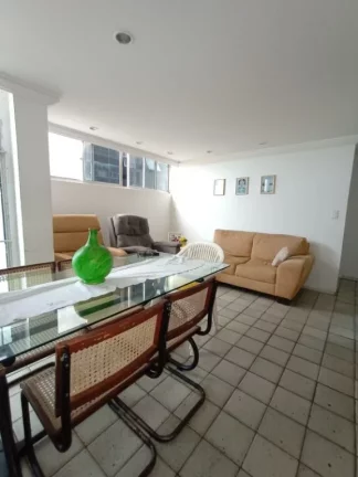 Imagem Apartamento de 270m² à venda, com 4 quartos (1 suíte), localizado em Piedade, Jaboatão dos Guararapes - Pernambuco.