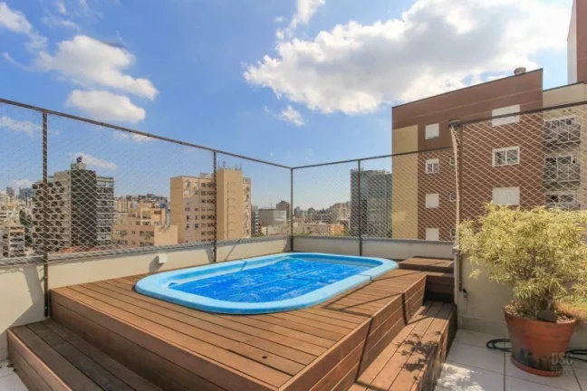 Imagem Cobertura com 3 Quartos à Venda, 200 m² em Auxiliadora - Porto Alegre