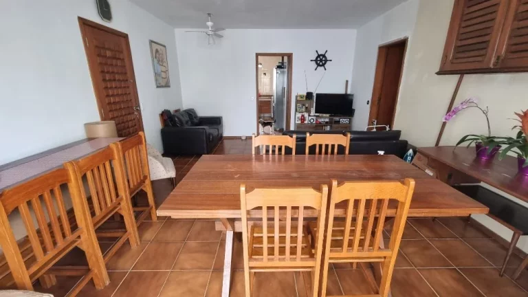Imagem APARTAMENTO A 2 QUADRA DA PRAIA DE PITANGUEIRAS, 3 DORMITÓRIOS (1 SUÍTE), 2 VAGAS DE GARAGEM E LAZER.