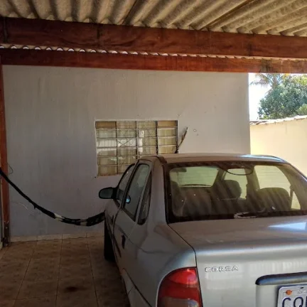Imagem PIRASSUNUNGA-Casa 127m² com 2 dorm. 2 vagas à venda, por R$ 175.000 - Vila Santa Fé- Pirassununga/SP