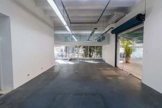 Imagem Ponto Comercial para Venda em São Paulo / SP no bairro Jardim Paulista