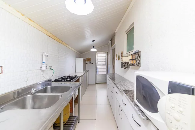 Imagem Casa Residencial de 1 quarto no bairro Gralha Azul