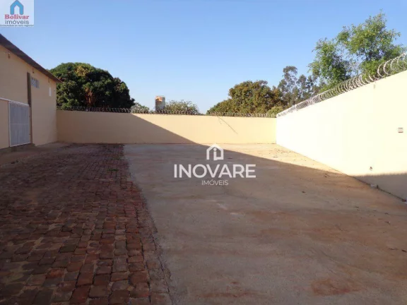 Imagem Galpão para alugar, 700 m² por R$ 8.000,00/mês - Vila Mutirão - Itumbiara/GO