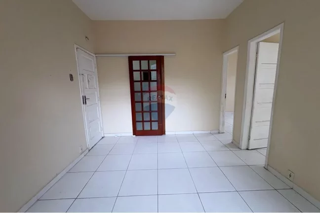 Imagem Apartamento com 50m² e 2 quartos em Cascadura. Rio de Janeiro,