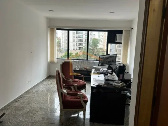 Imagem Sala comercial para locação, sala ampla com 1 banheiro. 26m²
SEM vaga de garagem. 

Excelente loc...