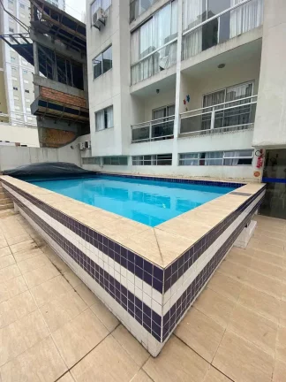 Imagem Apto mobiliado com 1 dormitório e 1 vaga de garagem na Av. Brasil em Balneário Camboriú
