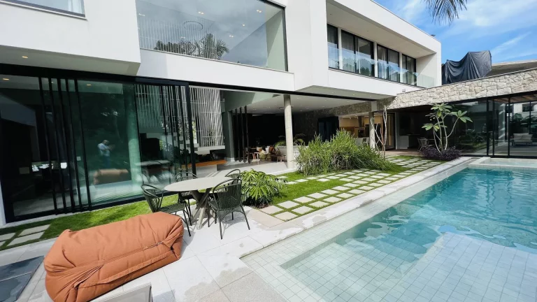Imagem Casa de Luxo na Riviera de São Lourenço - Módulo 12, Campo de Golfe