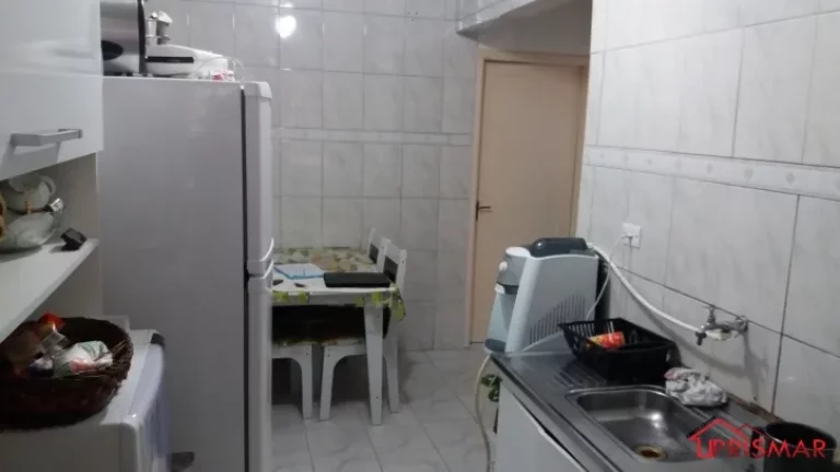 Imagem Vende-se apartamento Frente 2 dormitorios Gonzaga 1 vaga
