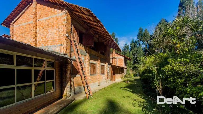 Imagem Chácara maravilhosa com 7 dormitórios à venda por R$ 2.400.000,00 - Cunhupã - Rio Negro/PR