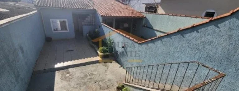 Imagem Sobrado com edícula e área total de 180m², oferecendo amplo espaço para lazer. Possui 3 dormitó...