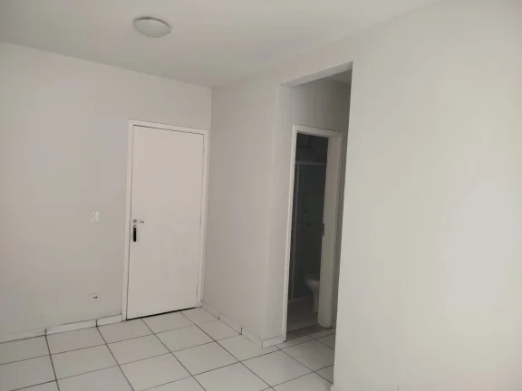 Imagem Apartamento com 2 quartos, 52 m², à venda por R$ 270.000,00