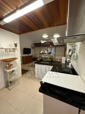 Imagem Apartamento triplex com 140m² no Saco da Ribeira em Ubatuba próximo às praias e marinas!
